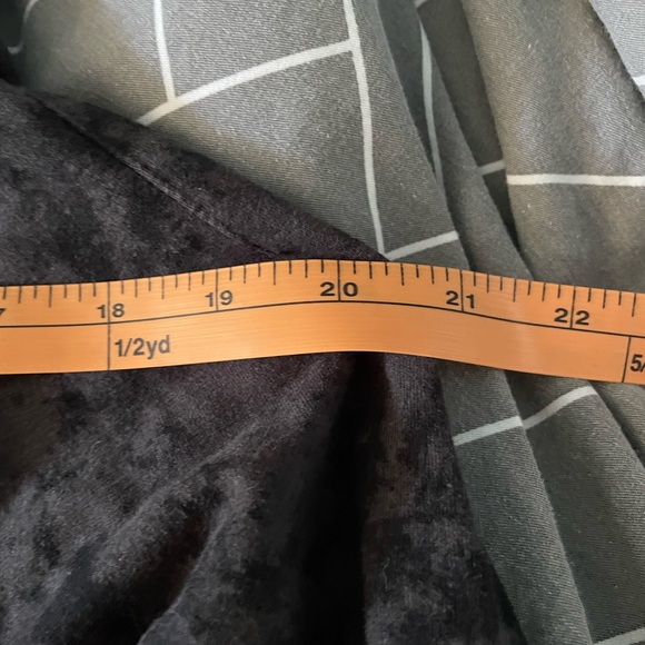 Lululemon To Class Jacket, Sz 10 - Picture 6 of 7